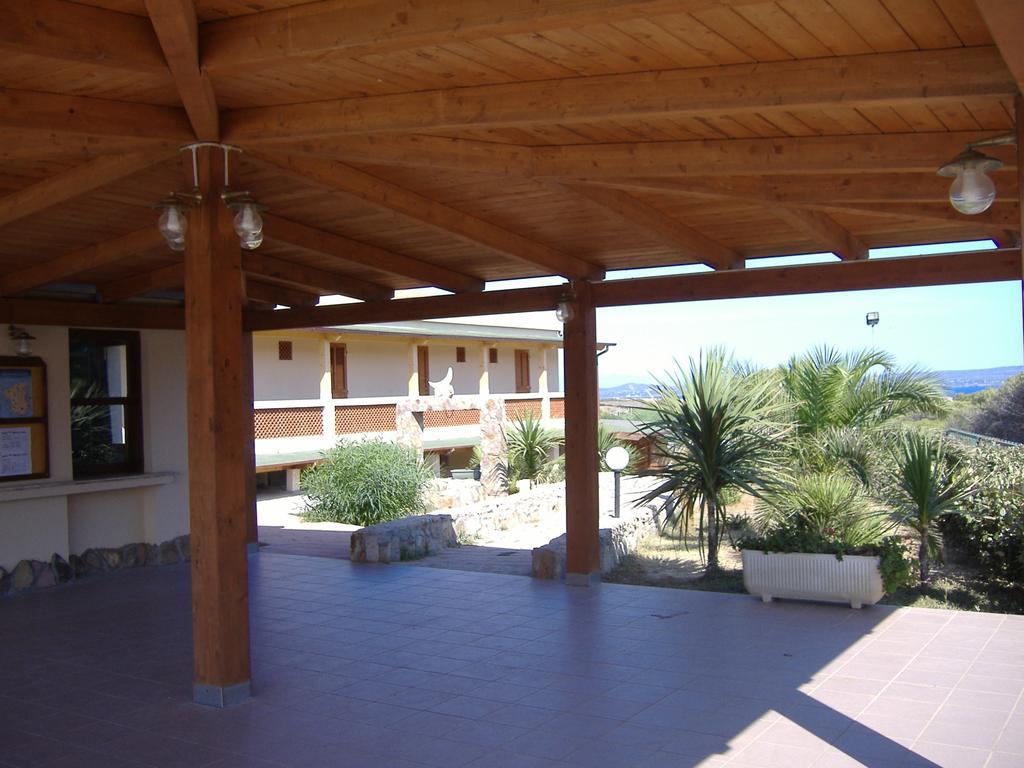 Hotel Mezzaluna Carloforte  Exterior foto